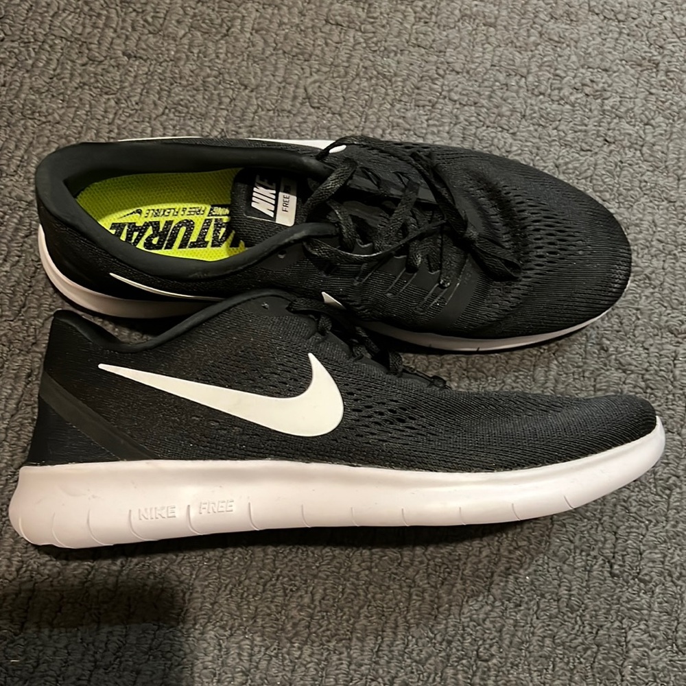 Nike mens Free Run Unworn size 11.5